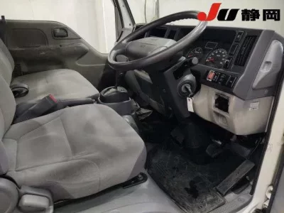 Mazda TITAN