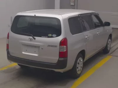 Toyota SUCCEED