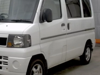 Nissan CLIPPER VAN