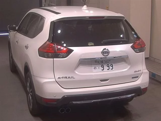 Nissan X-TRAIL