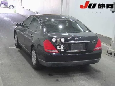 Nissan TEANA