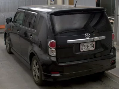 Toyota COROLLA RUMION