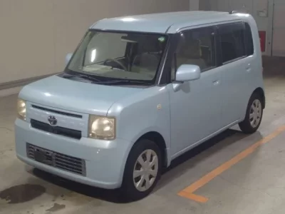 Toyota PIXIS SPACE