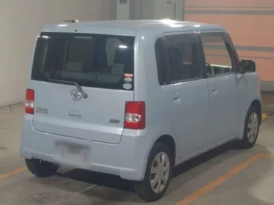 Toyota PIXIS SPACE