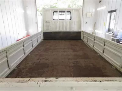 Mazda TITAN