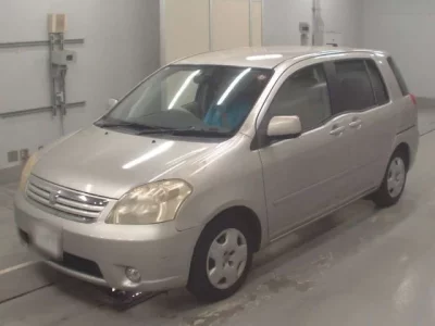 Toyota RAUM