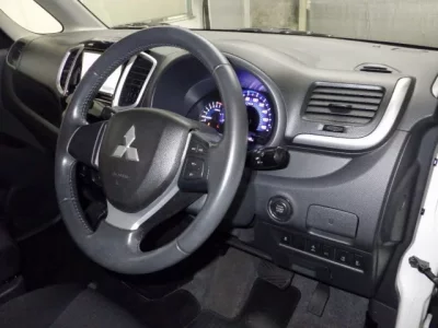 Mitsubishi DELICA D2