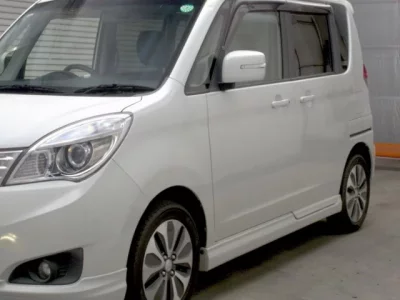 Mitsubishi DELICA D2