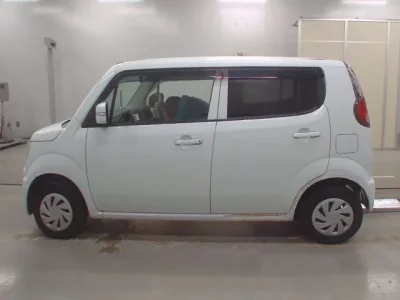 Suzuki MRWAGON
