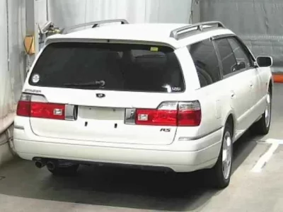 Nissan STAGEA