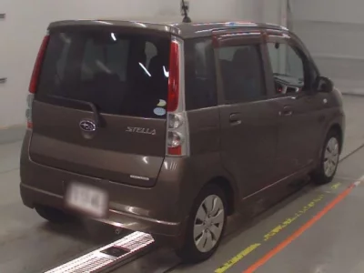 Subaru STELLA