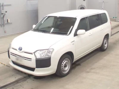 Toyota SUCCEED
