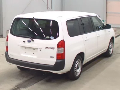 Toyota SUCCEED
