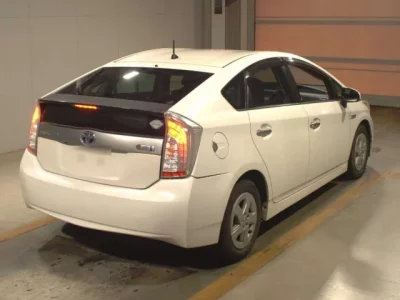 Toyota PRIUS PHV