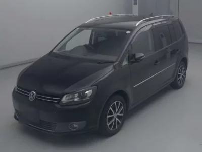 Volkswagen GOLF TOURAN