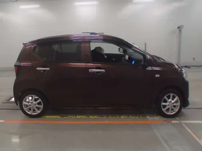 Daihatsu MIRA E S