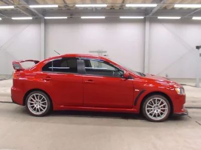Mitsubishi LANCER
