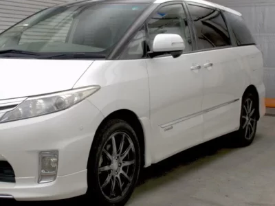 Toyota ESTIMA HYBRID