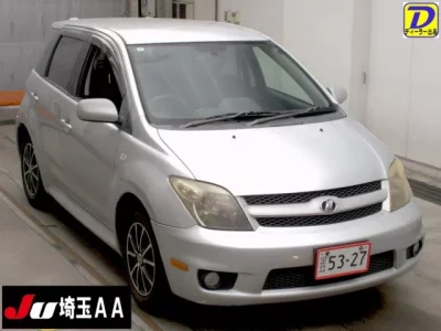 Toyota IST