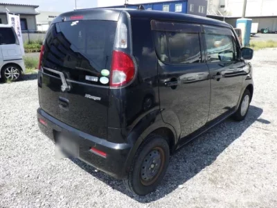 Suzuki MRWAGON