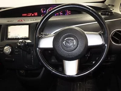 Mazda BIANTE