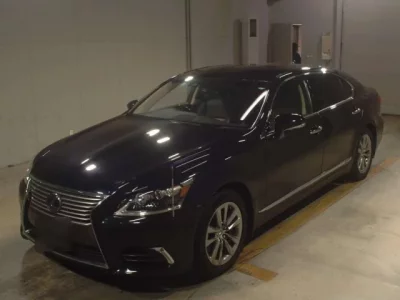 Lexus LS