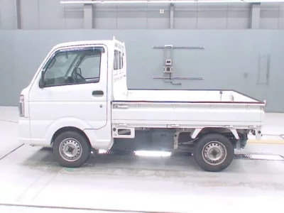 Nissan CLIPPER TRUCK