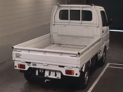 Nissan CLIPPER TRUCK