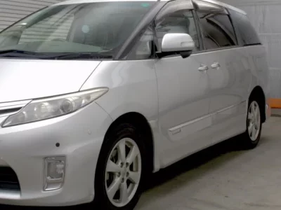 Toyota ESTIMA HYBRID