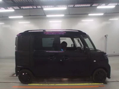 Suzuki SPACIA BASE