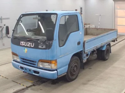 Isuzu ELF