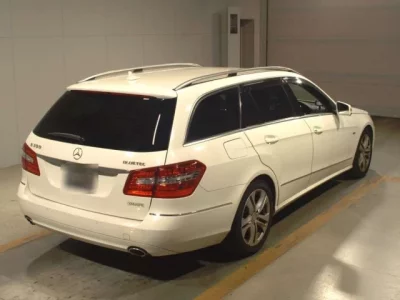 Mercedes-Benz E CLASS WAGON
