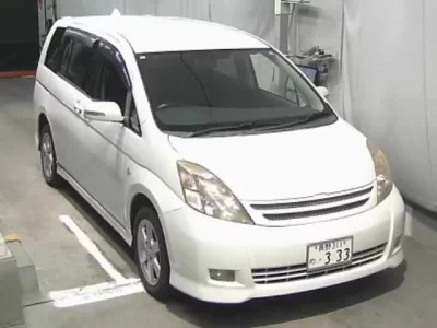 Toyota ISIS