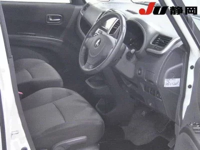 Mitsubishi DELICA D2