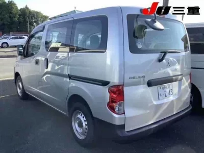 Mitsubishi DELICA