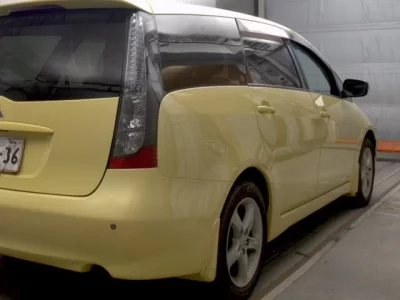 Mitsubishi GRANDIS