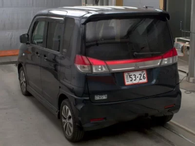 Mitsubishi DELICA D2