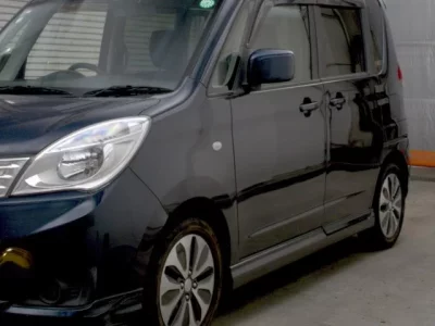 Mitsubishi DELICA D2