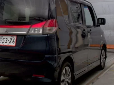 Mitsubishi DELICA D2