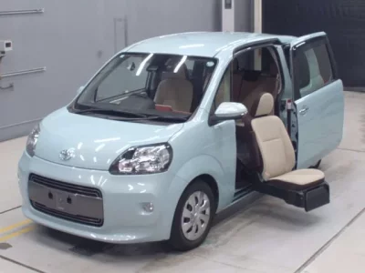 Toyota PORTE
