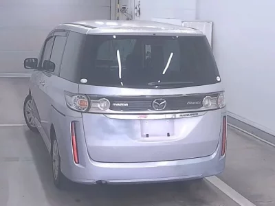 Mazda BIANTE