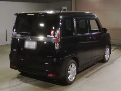 Mitsubishi DELICA D2