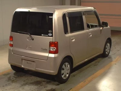 Daihatsu MOVE CONTE