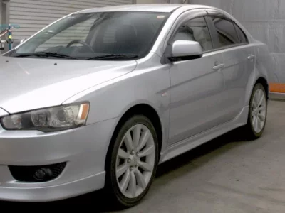 Mitsubishi GALANT FORTIS