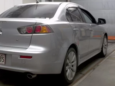 Mitsubishi GALANT FORTIS