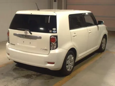 Toyota COROLLA RUMION