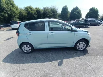 Daihatsu MIRA E S
