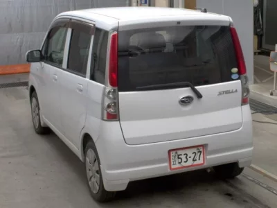 Subaru STELLA