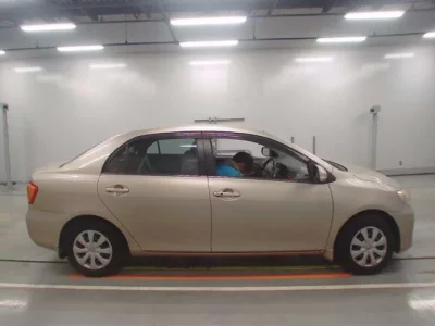 Toyota COROLLA AXIO