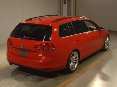 Volkswagen GOLF VARIANT